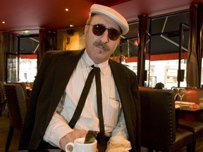 This photo taken on September 15, 2005 shows Leon Redbone, jazz and blues musician, posing in a restaurant in Paris.