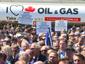 Some of the several thousand pro-pipeline protesters who rallied in Calgary on June 11, 2019.