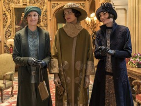 Elizabeth McGovern, Michelle Dockery, and Laura Carmichael in Downton Abbey.