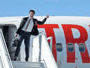 Liberal leader Justin Trudeau boards his campaign plane in Ottawa on Sunday, Sept. 29, 2019.