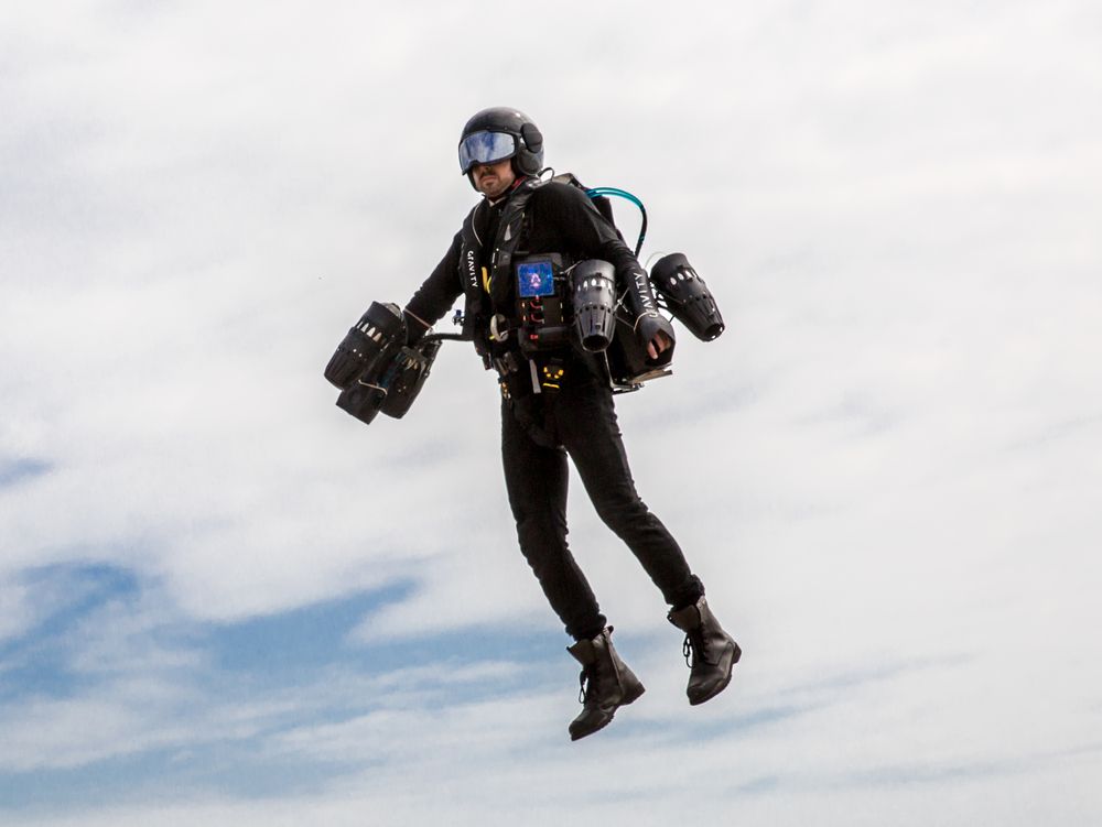 Man can fly. Here is the wingsuit with electric motor - Electric