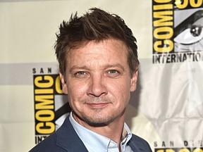 Jeremy Renner.