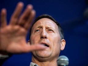 Peter MacKay introduces the Leader of Canada's Conservatives Andrew Scheer as he campaigns for the upcoming election in Little Harbour, Nova Scotia, Canada October 17, 2019.