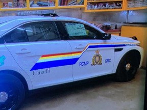 Der nachgebaute Kreuzer, den Mörder Gabriel Wortman laut RCMP so ausgestattet hatte, dass er einem echten Polizeifahrzeug ähnelte.