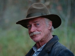 Richard Farnsworth plays Bill Miner with a handlebar moustache and a twinkle in his eye.