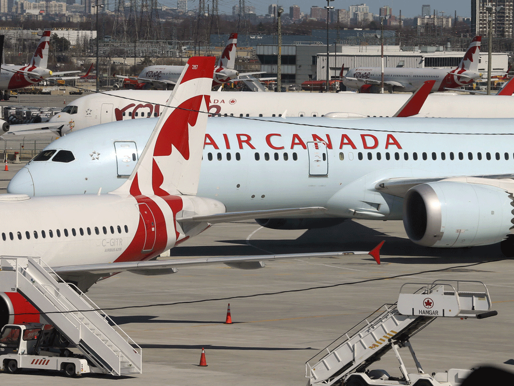 growing-number-of-canadians-furious-that-airlines-won-t-reimburse-for