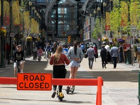 Stephen Avenue during the COVID-19 pandemic in Calgary. A plan spearheaded by Downtown Calgary will allow extensions to patios for restaurants, bars and cafes into the sidewalk area.