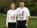 Kate und Gerry McCann, deren Tochter Madeline McCann vor fast vier Jahren während eines Familienurlaubs in Portugal verschwand, posieren vor Beginn der 