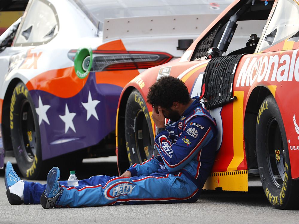 Basketball legend Michael Jordan starts own NASCAR team, with Bubba Wallace behind wheel | National Post