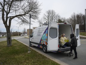 Powered by TELUS Health, high-tech mobile health clinics operate in partnership with non-profit organizations in 10 cities across the country. Staffed with health professionals, including outreach workers, street nurses, counsellors and doctors, the clinics exist to ensure all Canadians have access to quality healthcare, especially during the pandemic.