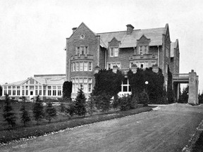 Alberta's Government House in November of 1926, during its time as the residence of Alberta's Lieutenant Governor.