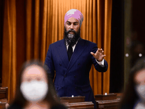 To support the Liberals’ throne speech, NDP leader Jagmeet Singh demanded a funding boost for Canadians who have lost work due to the pandemic and exacted a promise to widen workers’ access to sick leave.