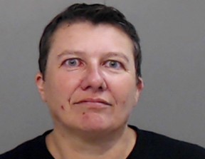 Pascale Ferrier erscheint auf einem Gefängnisfoto, das nach ihrer Verhaftung durch die Mission Police Department in Mission, Texas, am 13. März 2019 wegen nicht zusammenhängender Anklagen aufgenommen wurde.