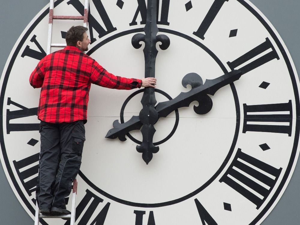 Mexico scraps daylight savings time, returning to 'God's clock