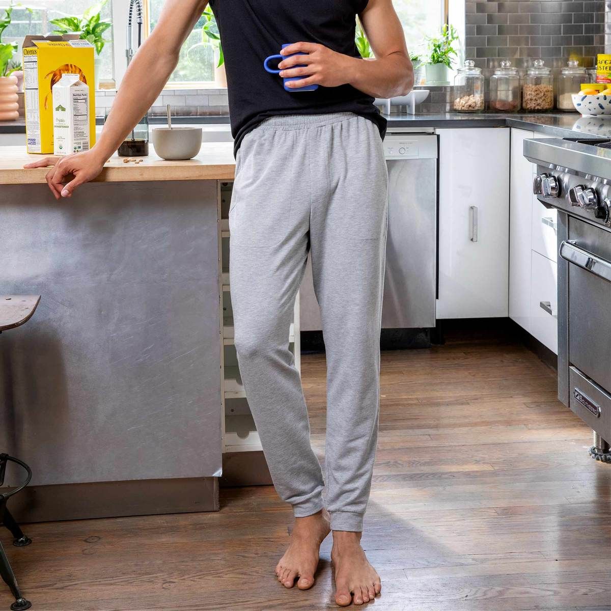 The best technical and cozy joggers for men and women National Post