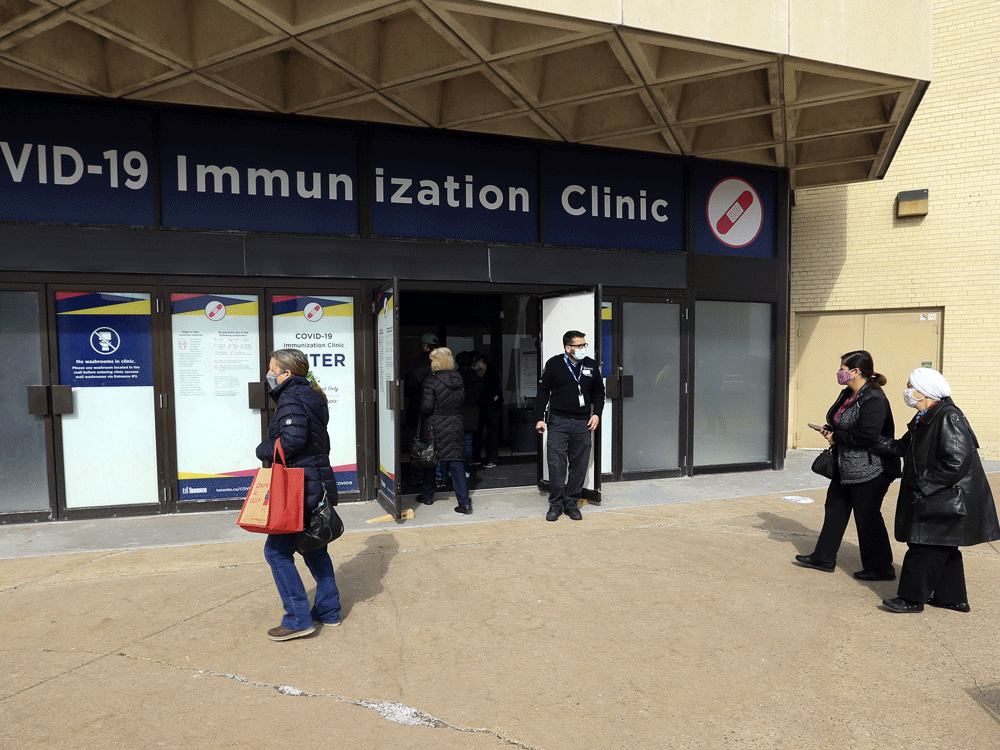 Toronto, Peel seek 'modest' loosening of outdoor COVID restrictions as