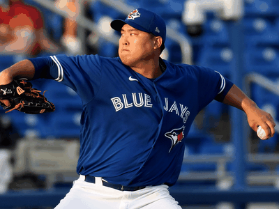Hyun-Jin Ryu hoping to bounce back to prominence in Blue Jays rotation