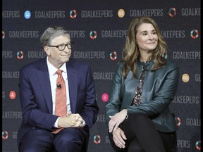 (FILES) In this file photo taken on September 26, 2018 Bill Gates and his wife Melinda Gates introduce the Goalkeepers event at the Lincoln Center in New York. - Bill and Melinda Gates have announced that they are divorcing after 27 years of marriage. (Photo by Ludovic MARIN / AFP)
