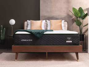 Logan & Cove Choice Hybrid Mattress.