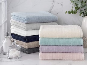 https://smartcdn.gprod.postmedia.digital/nationalpost/wp-content/uploads/2021/07/Welhome-James-100-per-cent-Cotton-Bath-Towels.jpg?quality=90&strip=all&w=288&h=216&sig=2Lx6BBUmDDEgPqObuLh5Zg