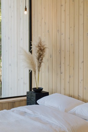 Takasa’s Organic + Fair-trade Cool + Crisp Bed Sheet Set in White.