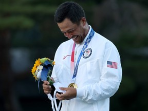 After a bogey on the par-5 14th hole, 54-hole leader Schauffele was briefly caught by Rory Sabbatini, who was playing under the Slovakian flag.