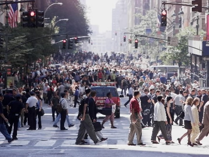  Crowds of New Yorkers take to the streets after Grand Central Station was evacuated after a bomb threat in downtown New York on Thursday, September 13, 2001.