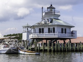 Explore the history, culture and environment of the Chesapeake Bay region at the Chesapeake Bay Maritime Museum.