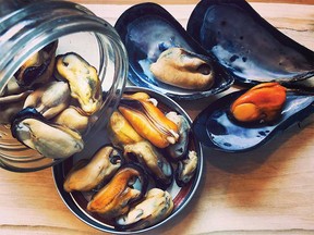 Drunken mussels from Food, Culture, Place