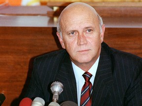 South African President Frederik Willem de Klerk speaks to the press, on February 10, 1990 to announce the release of anti-apartheid leader and African National Congress (ANC) member Nelson Mandela on Feb. 11, at Victor Verster prison. (Photo credit should read /Getty Images)