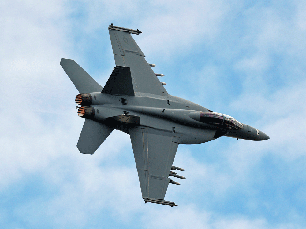 NextImg:Two U.S. Navy pilots safe after being shot down in 'friendly fire' incident over Red Sea, officials say