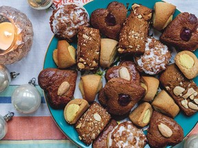 Lebkuchenherzen (Lebkuchen hearts) from Advent: Festive German Bakes to Celebrate the Coming of Christmas.