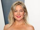 FILE: American actress Kate Hudson attends the 2020 Vanity Fair Oscar Party after the 92nd Academy Awards at the Wallis Annenberg Center for the Performing Arts in Beverly Hills on February 9, 2020. / PHOTO BY JEAN-BAPTISTE LACROIX/AFP VIA GETTY PICTURES