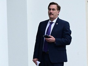 Mike Lindell, CEO of My Pillow, outside the White House, January 15, 2021. REUTERS/Erin Scott