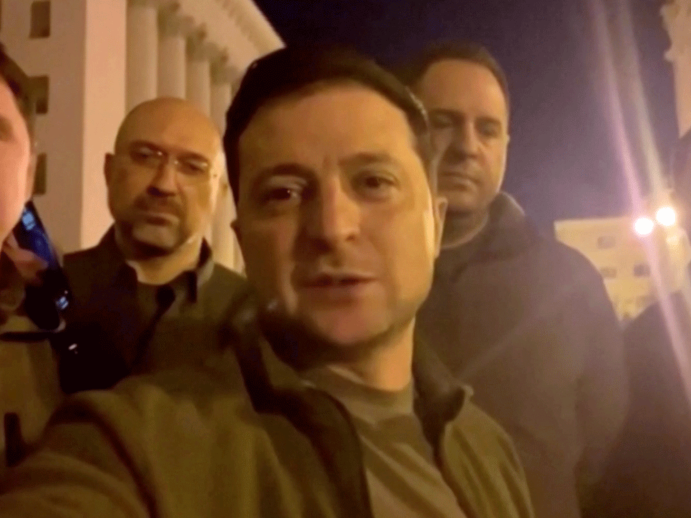 Volodymyr zelenskyy s last stand we are in kyiv we defend ukraine