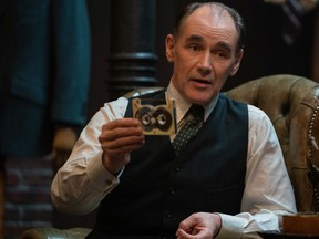 Mark Rylance potrebbe dargli il 65% in questa scena, ma può chiamarlo fino a 100 se vuoi.