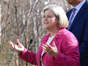 Die NDP-Vorsitzende von Ontario, Andrea Horwath, bei einem Wahlkampfstopp in Sudbury am Montag, den 9. Mai 2022.