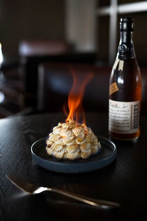 Major Tom's Old-Fashioned Baked Alaska