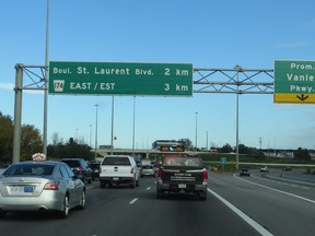 Verkehr auf Ottawas Kings Highway.