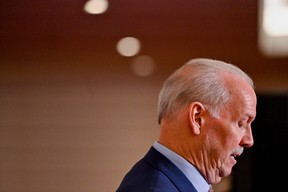 In einer überraschenden Ankündigung am Dienstag sagte BC-Premier John Horgan, dass er vor den nächsten Provinzwahlen in den Ruhestand gehen werde. Horgan ist nur noch zwei Jahre vom Gewinn des souveränsten Wahlsiegs aller NDP-Führer in der Geschichte der Provinz entfernt. Er bleibt auch bei den höchsten Zustimmungswerten an der Spitze des Rudels; Selbst nach seinem unpopulären Vorschlag, das Royal BC Museum abzureißen, waren 49 Prozent der BCer immer noch der Meinung, dass er gute Arbeit leistet. Aber Horgan erholt sich immer noch von der Strahlenbehandlung, nachdem letztes Jahr Kehlkopfkrebs diagnostiziert wurde, und er sagte, er habe nicht die Energie, weitere sechs Jahre dem Job zu widmen.