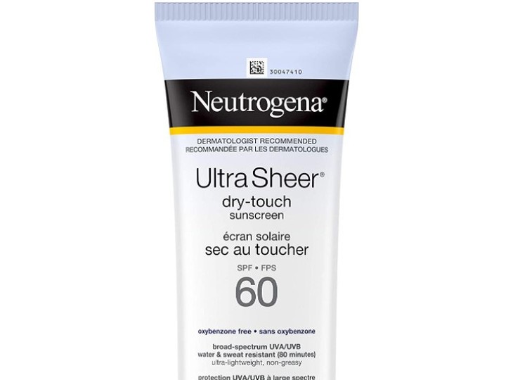  Neutrogena Ultra Sheer Dry-Touch Sunscreen.