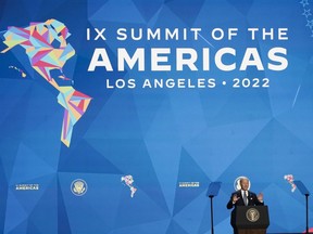 Präsident Joe Biden spricht während einer Eröffnungszeremonie auf dem Gipfel der Amerikas in Los Angeles am Mittwoch, den 8. Juni 2022.