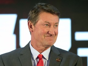Trump election night guest list included Wayne Gretzky and family Trump election night guest list included Wayne Gretzky and family