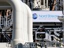 DATEIFOTO: Rohre an den Anlandungsanlagen der Gaspipeline „Nord Stream 1“ sind am 8. März 2022 in Lubmin, Deutschland, abgebildet. REUTERS/Hannibal Hanschke/File Photo