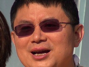 Aktenfoto von Xiao Jianhua, einem in China geborenen kanadischen Milliardär, der zuletzt 2017 in Hongkong gesehen wurde. Er wurde von China wegen Finanzverbrechen zu 13 Jahren Gefängnis verurteilt.