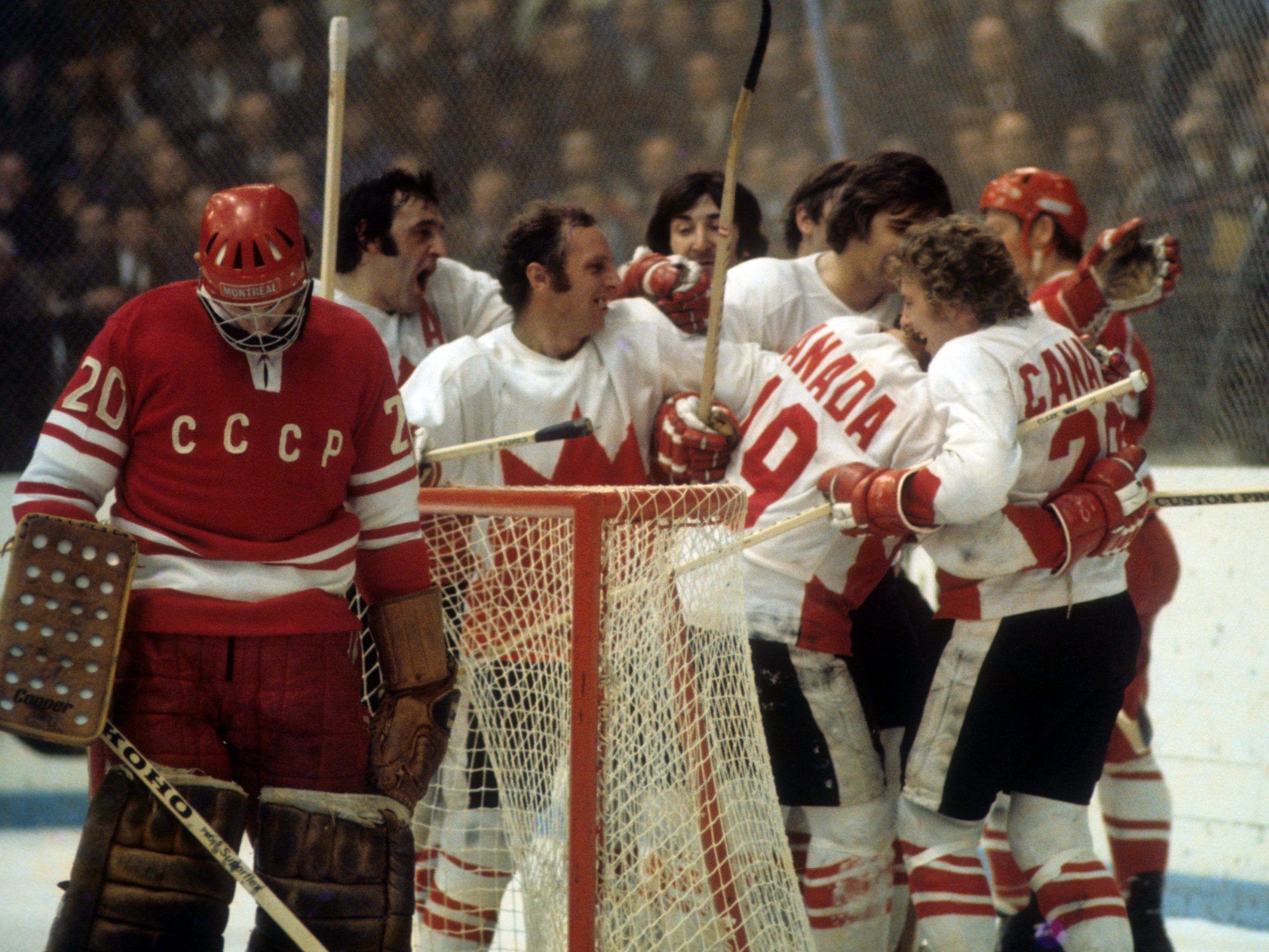 In Hockey's '72 Summit Series Between Canada and Soviet Union, Cold War Got  Colder - The New York Times