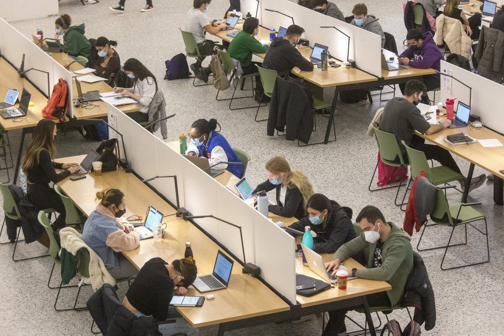Student backlash builds over Western University mask, vaccine mandate