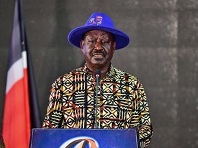 Der kenianische Präsidentschaftskandidat Raila Odinga spricht während einer Pressekonferenz in Nairobi am 16. August 2022. Odinga sagte, die Wahlergebnisse sollten für „null und nichtig“ erklärt werden.