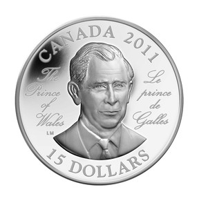 Und falls Sie sich fragen, wie King Charles auf einer Münze aussieht, die Royal Canadian Mint hat vor einigen Jahren diese 15-Dollar-Münze in Sonderausgabe herausgebracht.