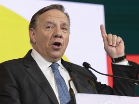 CAQ leader Francois Legault speaks to the Congress of the Quebec Federation of Municipalities while campaigning Friday, September 23, 2022 in Montreal.
